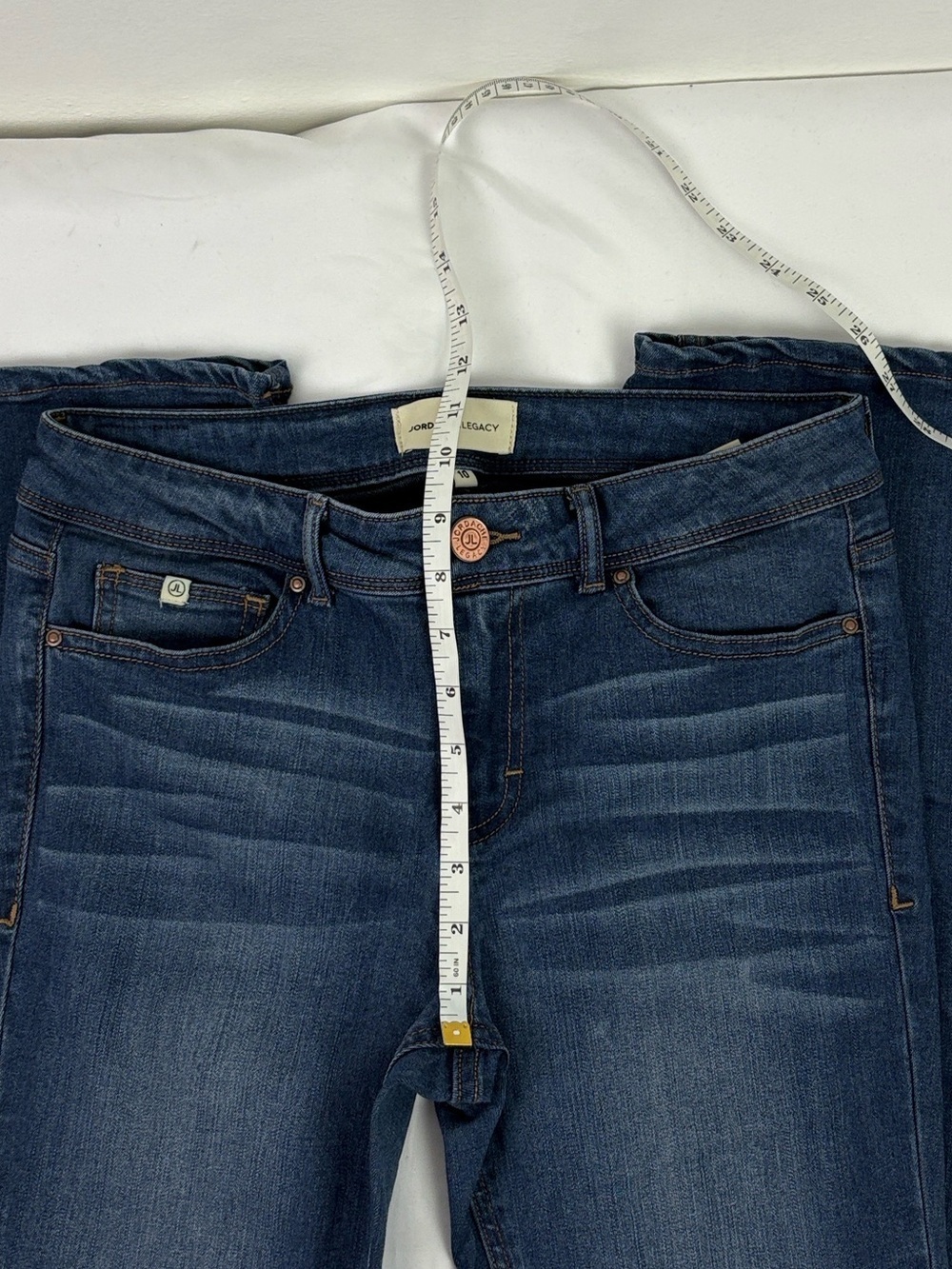 Jordache Legacy Women’s 10 Slightly Stretchy Straight Leg Jean - Picture 8 of 10